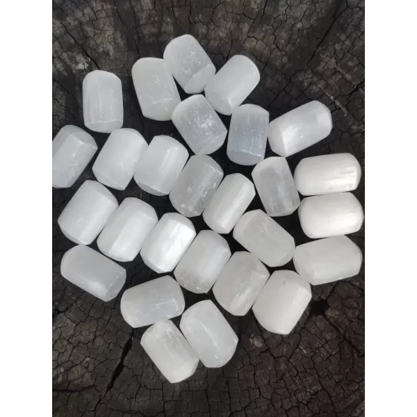 Pedra Rolada Cristal de Selenita Branca Rolada ou mini massageador