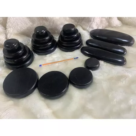 Kit 19 Pedras Vulcânicas para Massagem sendo (16 lapidadas formato redondo + 3 Makawee Oblongada)